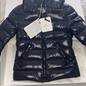 Moncler size 10 youth bady jacket never been worn